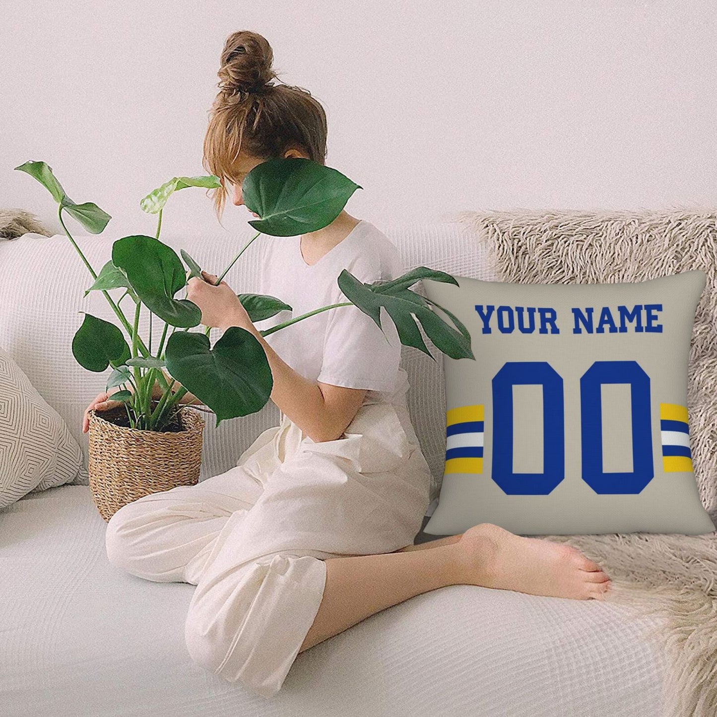 Customized Los Angeles Rams Football Team Decorative Throw Pillow Case Print Personalized Football Style Fans Letters & Number Cream Pillowcase Birthday Gifts